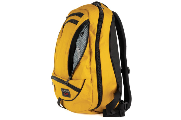 The Synik 22 in Sunglow (mustard yellow) X-Pac® with a Northwest Sky (light grey with white grid) 200 Halcyon interior.